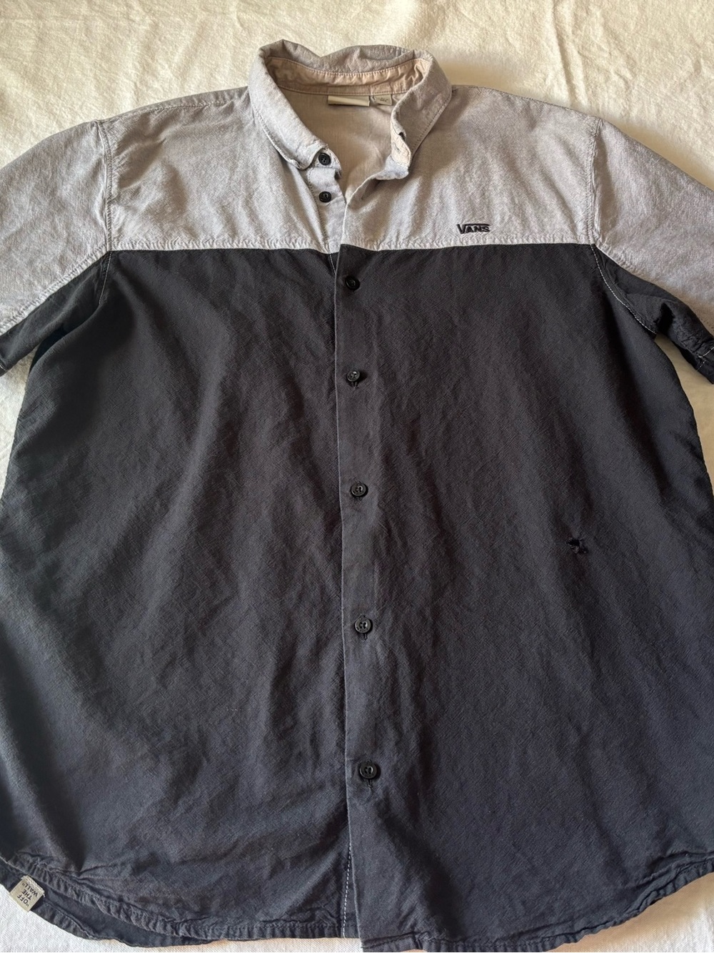 Vans Two-Tone Black & Light Gray Button-Up Shirt Jacket